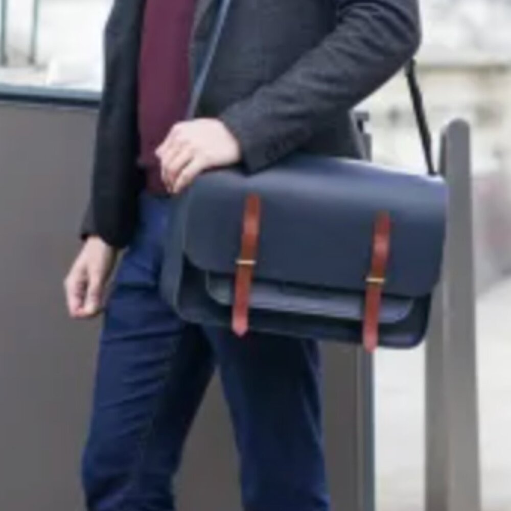 Cambridge Satchel Company Navy Leather Messenger Laptop Bag Travel NWT !!! - Picture 12 of 12